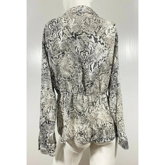 Apt. 9 snake print twisted t-shirt blouse shirt long sleeve - Picture 4 of 7